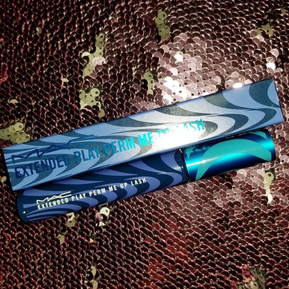 Mac extended play mascara perm me up lash - Picture 3 of 4